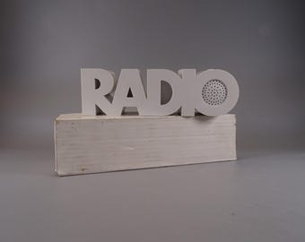 ISIS Vintage Radio AM/FM Space Age
