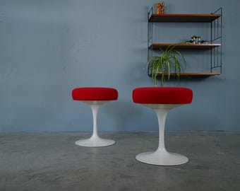 1 of 2 Knoll International Eero Saarinen Tulip Stool from 1970