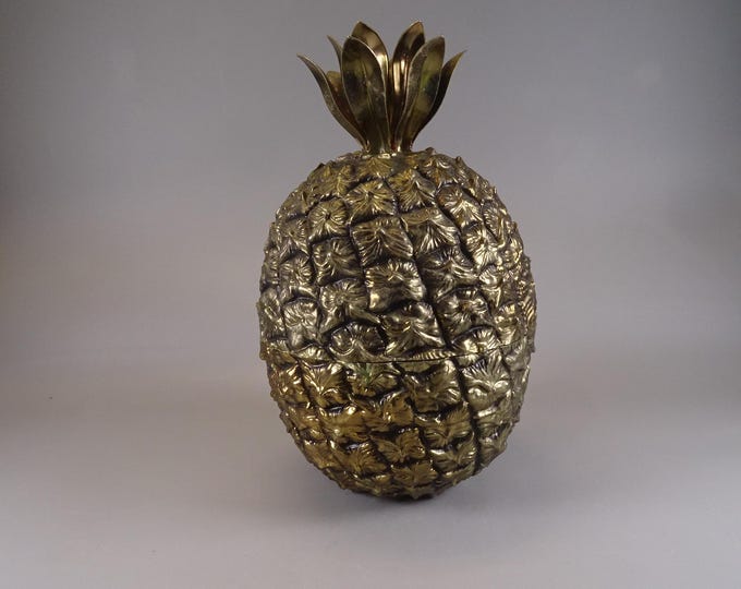 Large Pineapple Ice Cooler/Container Vintage Plastic Decoration Design