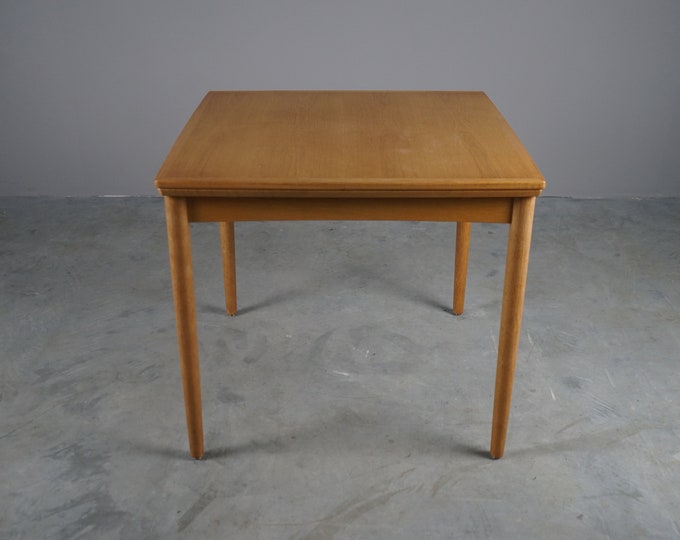 Dining table from the 1970s by Paul Hundevad made of oak