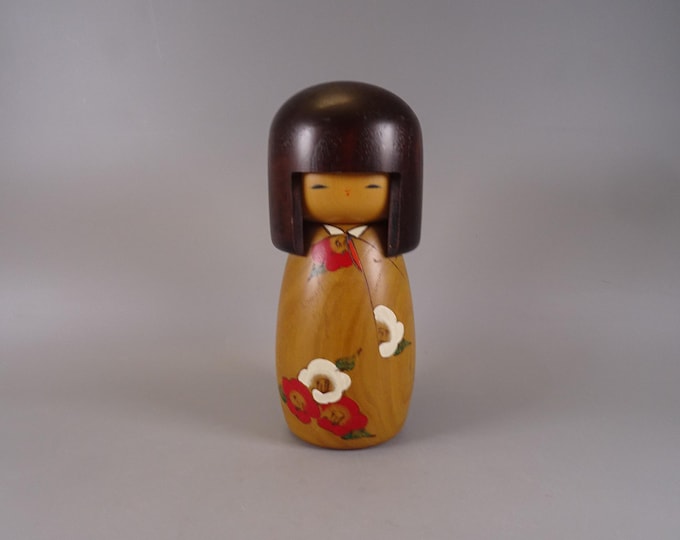 Kokeshi doll wooden figure from Japan vintage, 70s -80s