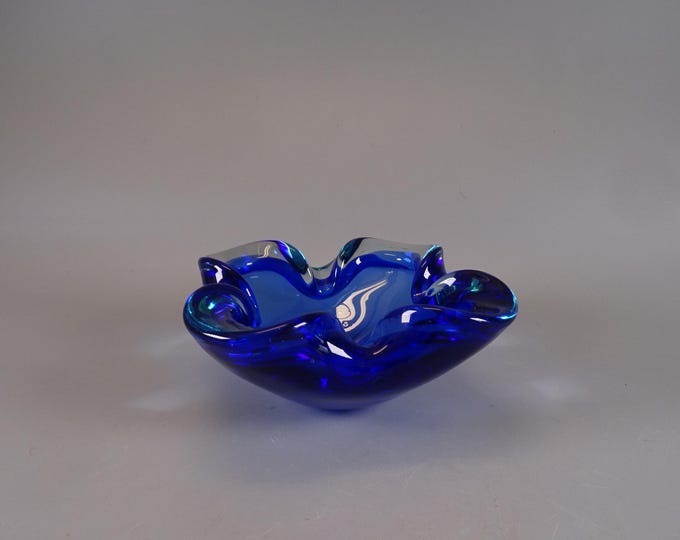 Murano glass ashtray, made in Italy from the 1980s Blue