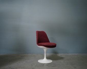 1 of 2 Knoll International Eero Saarinen Tulip Chair from 1970
