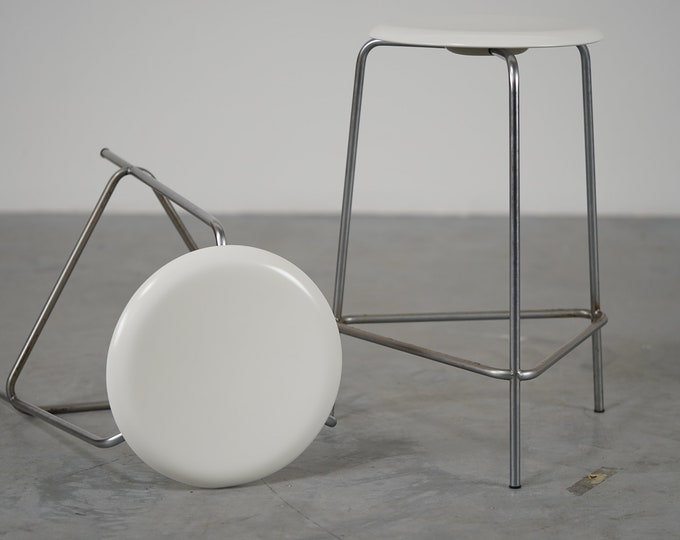 Arne Jakobsen / Fritz Hansen 1 of 2 High Dot Stools 1967 Restored 60 cm !