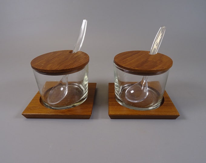 Jam glasses with teak from the 70s in Danish design