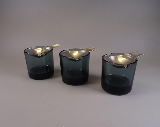 1 of 3 Wagenfeld tilting ashtrays from WMF Turmalin Glass with stainless steel insert