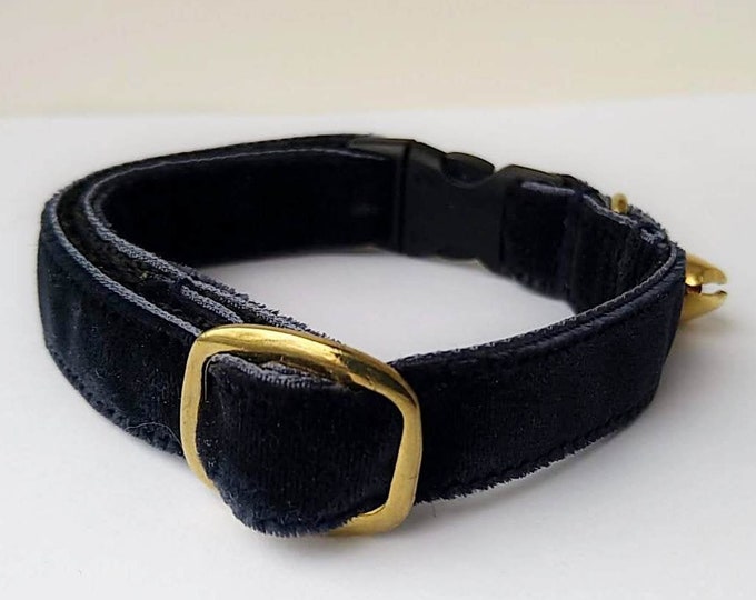 1/2 "Width.Velvet Puppy Collar.Cat Collar.Small Dog Collar.Cat Collar with Bell.Inky Velvet Collar.Glamorous puppy collar.Gift for puppy.