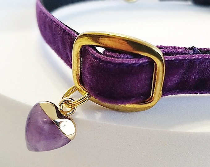 Amethyst charm & Cat Collar: Velvet, Natural Stone heart, Breakaway/Non-Breakaway Buckle