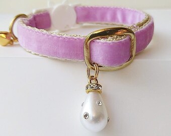 Lavender Velvet Cat Collar with Pearl: Adjustable Kitten Collar