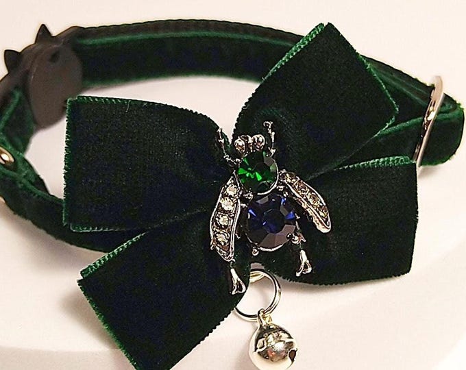 Emerald Velvet Cat Collar: Green Bow Tie, Rhinestone Fly