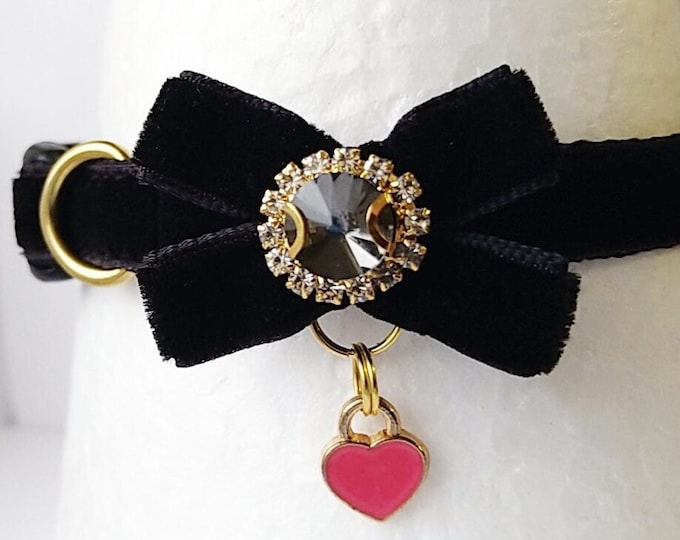 Cat collar- black mini bow/Gem cat collar/Puppy collar/Kitten collar/Chihuahua collar/cat collar/Mini dog collar/Non-Breakaway/Breakaway