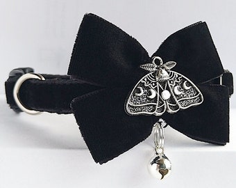 Cat collar - Moth moon phase/Mystical talisman cat collar/Gothic cat collar/Gothic Bow /Black Bow tie cat collar/Bow moth moon phase collar