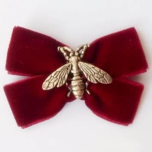 Luxury Cat Bow Tie: Golden Fly, Handmade Pet Collar Accessory image 2