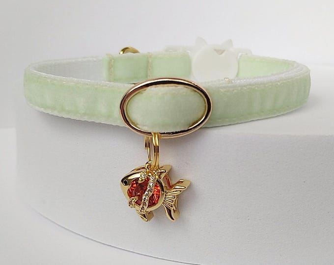 Fish- Cat collar/Crystal fish pendant with cat collar /Kitten collar/Chihuahua collar/velvet Mini dog collar/Non-Breakaway/Breakaway