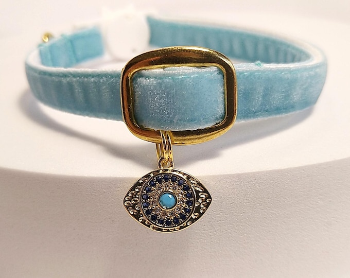 Sky Cat collar -Evil Eye/Pet locket/ Medallion cat collar/Magic Keychains for Cat/velvet Mini dog collar/Non-Breakaway/Breakaway