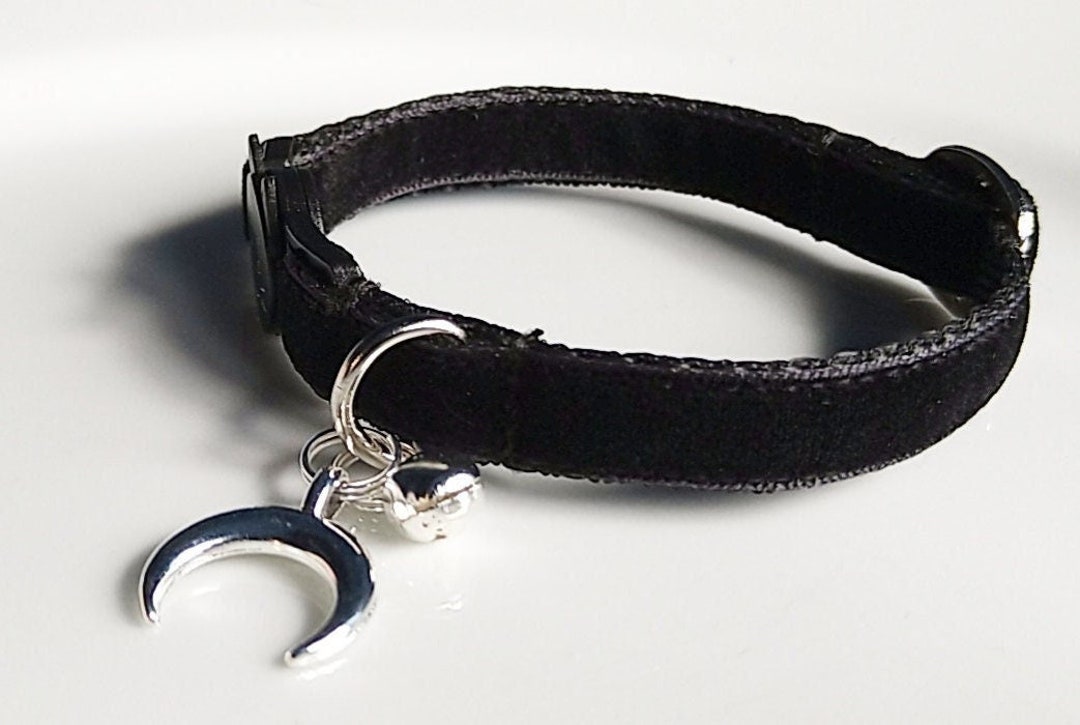 Moon Cat Collar/black Velvet/halloween Cat Collar/esoteric Collar/dog