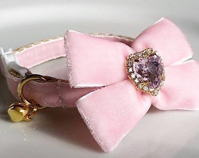 Pink velvet- cat collar/Velvet queen's Bow tie collar/ Dog velvet collar/Kitten collar/Bow tie dog/cat collar jewels/Breakaway/Non-Breakaway