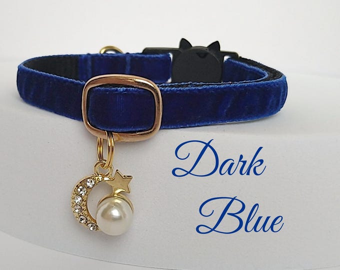 Cat collar with Pearl/small dog collar Luxury/Velvet collar with charm/Non-Breakaway/Breakaway cat collar.