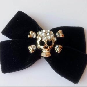 Gothic Velvet pet Bow: Rhinestone Bow Tie, Kitten Accessory
