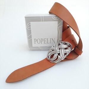 Belt with buckle, Infinity, Handmade, Soft leather, Silver plated, Contemporary design, Original gift for woman, Popelin, Barcelona.