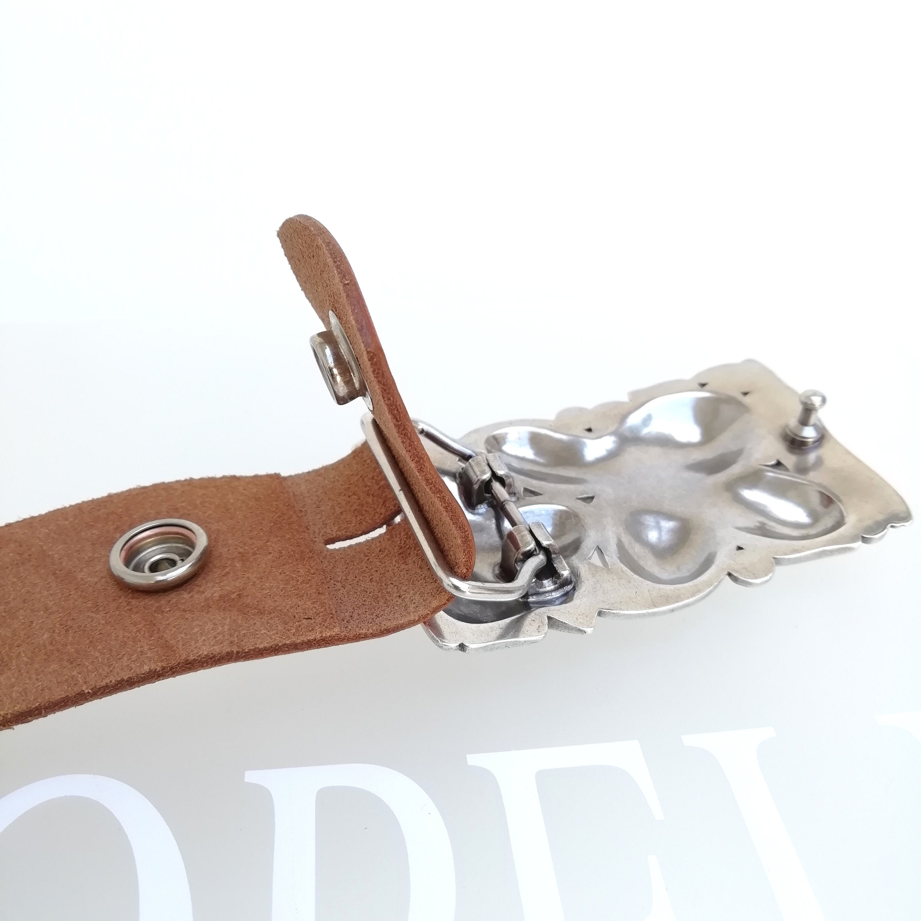 Belt With Buckle, Flowers, Handmade, Soft Leather, Silver  display picture 2