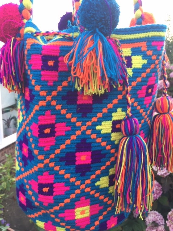Wayuu Pom Pom Mochila - Etsy