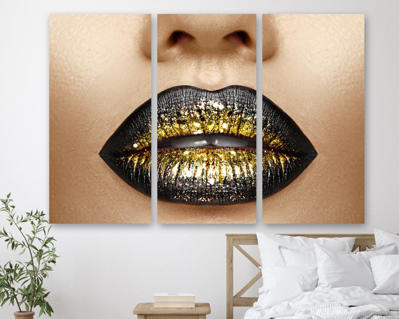 Black and Gold Lips Canvas Wall Art Glittery Lips Wall Décor Etsy