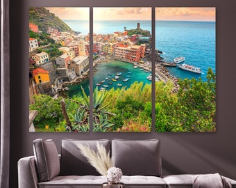 Cinque Terre Italy Canvas Print, Vernaca Italy Wall Art, Cinque Terre Wall Art, Italian Seaside Coast Framed Print, ready to hang