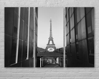 Eiffel Tower in Paris Black and White Print, Framed Eiffel Tower Canvas Wall Art, Retro Style Paris Wall Decor, Ready to hang