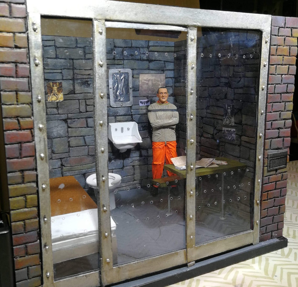 Diorama cell Hannibal Lecter 6'' Etsy