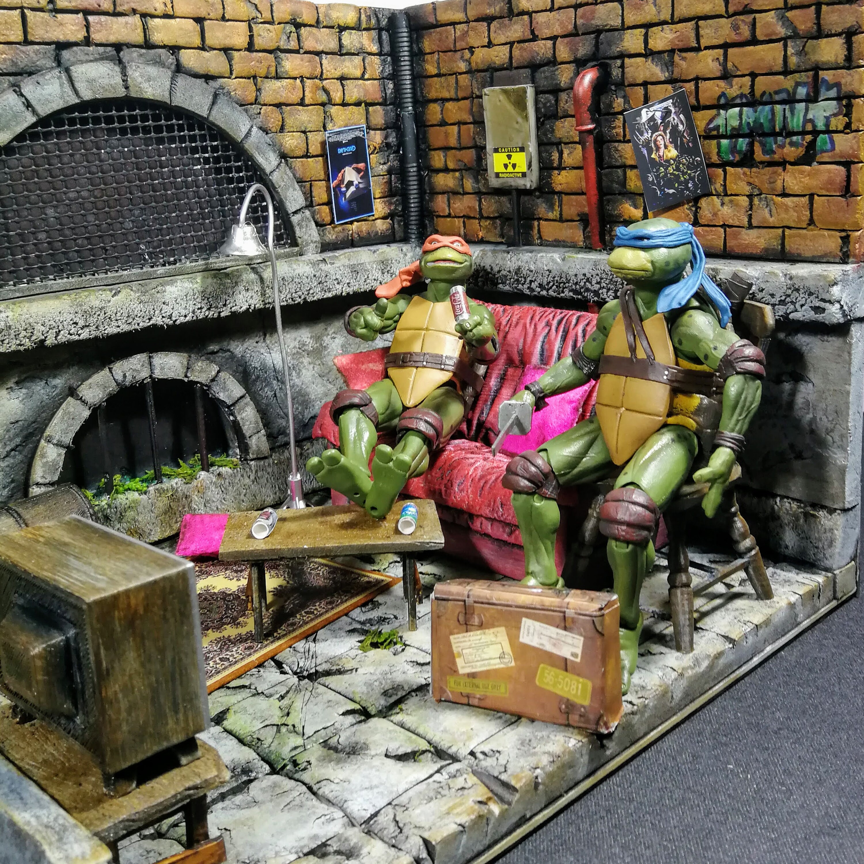 Teenage Mutant Nina Turtles Sewer \u0026 Living room diorama - Etsy México, image size:3000x3000