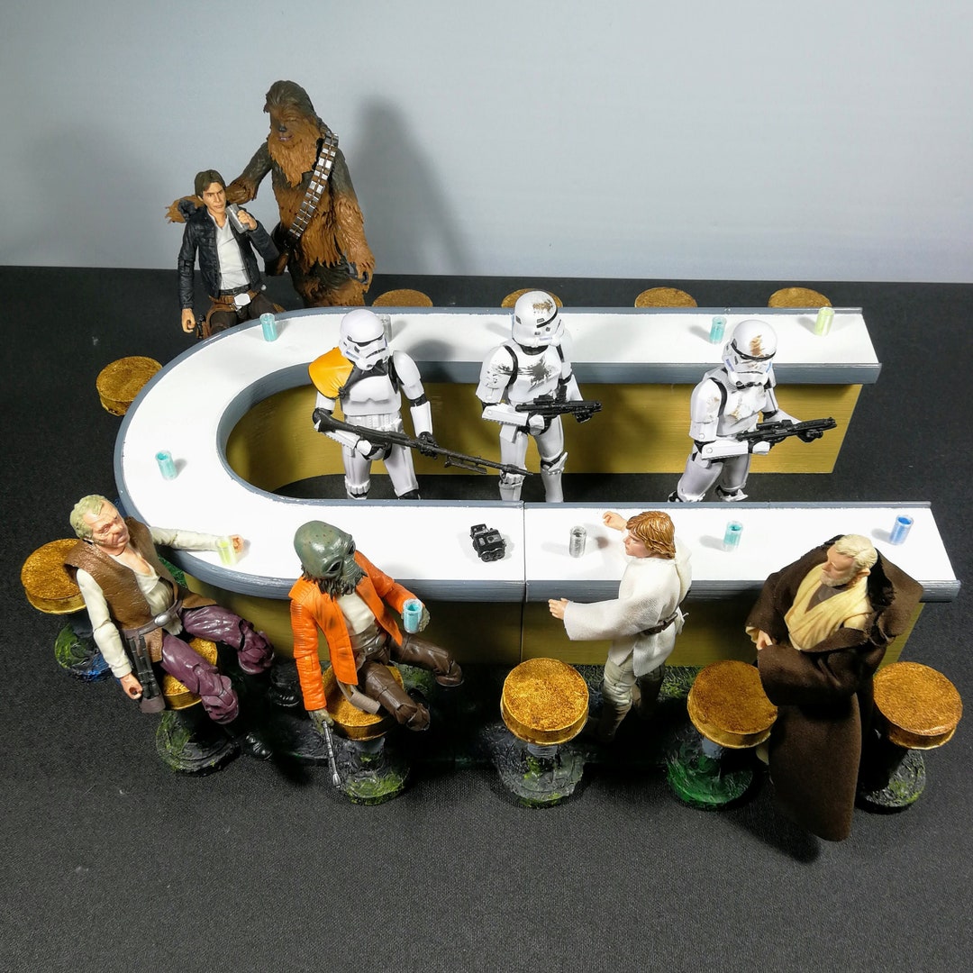 Hasbro Star Wars Cantina Bar Action Figure Set