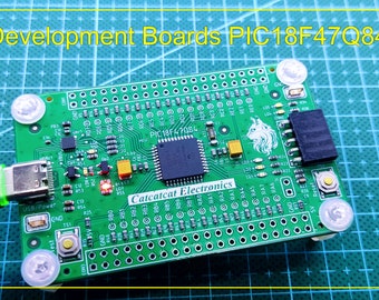 Development Boards PIC18F47Q84