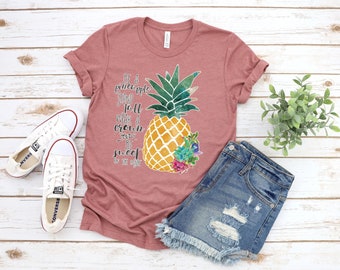 Camiseta de pina se una camiseta de pina parate alto usa una corona y se dulce en la camisa interior dicho inspirador Etsy Mexico