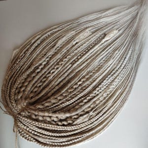 Mix of textured Beige to White dreads/Synthetic Ombre dreadlocks/Double and Single ended dread/Handmade dreadlock extensions/DE & SE dreads