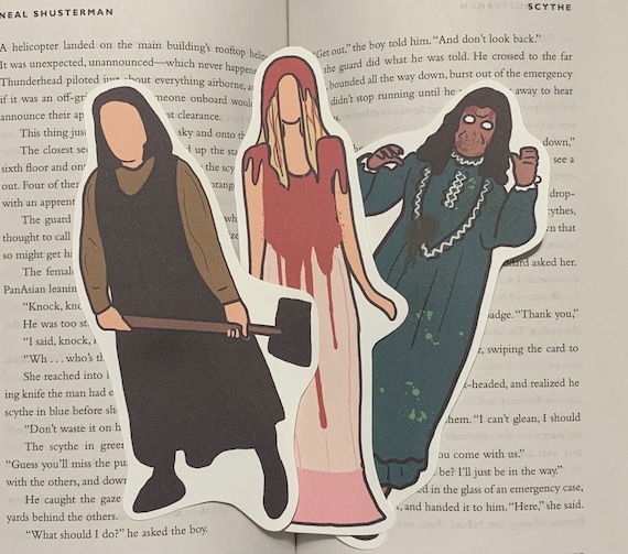 Ladies of horror bookmark | Annie Wilke, Carrie & The Exorcist and more!