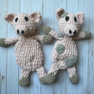 Stuffed pig\ plush pig\crocheted pig\ plushie pig\ soft stuffed pig\ pig gift\ stuffed animal\ plushie\ baby gift\ birthday gift\pink pig