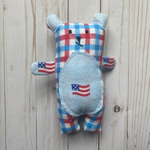 Kuschelbär Plüschbär Flanellbär Plüschbär weich gefüllter Bär Bär Geschenk Stofftier Baby Geschenk patriotischer Bär