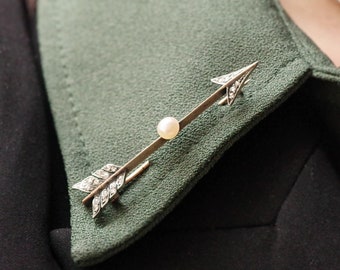 Edwardian diamond pearl arrow brooch in 18k gold, silver, rose cut diamond, natural pearl, Antique arrow brooch | Maison Mohs