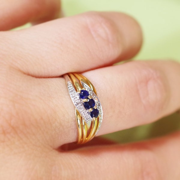 Pre-owned sapphire diamond ring, vintage 18k gold ring from the 90's, second hand jewellery | Maison Mohs