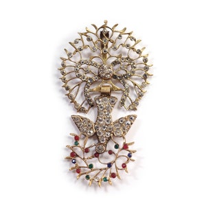 Antiker Heiliger Esprit Anhänger aus 750er Gold, französischer Heiliger Geist Anhänger aus Gold, Pastenanhänger, Normandie | Maison Mohs