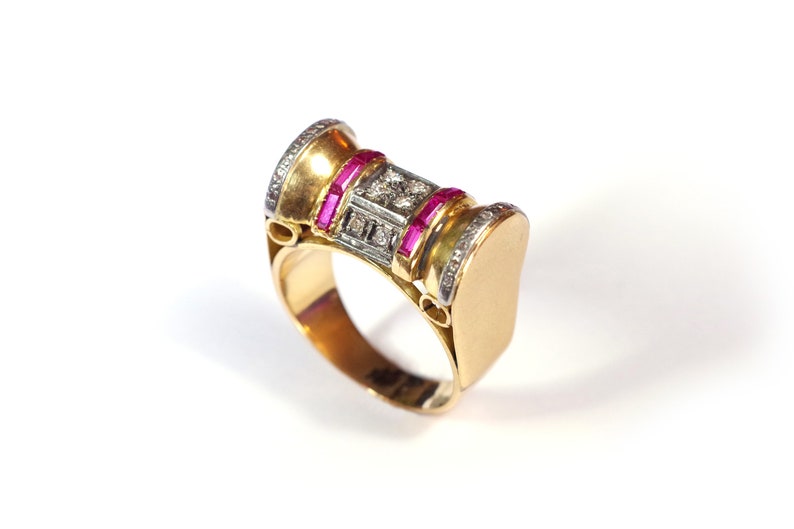 Tank ruby diamond scroll ring in 18k gold, three tones, tank roller ring, retro ring, geometric, antique jewelry Maison Mohs image 2