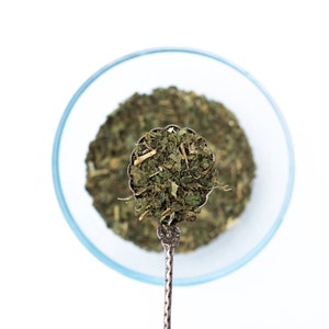 Organic Nettle leaf Tea. Stinging Nettle Leaf Tea for Detox.
