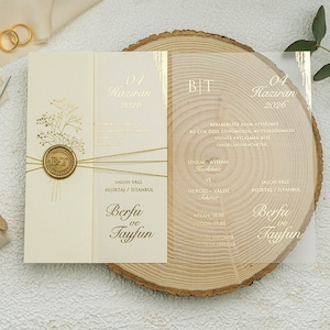 Wachs Siegel Acryl Hochzeitseinladung, Goldfolie Wildblumen Gedruckt Beige Karte, Goldfolie Letterpress Gedruckt Transparente Hochzeitskarte