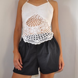 Vintage White Hand Cotton Crochet Halterneck Crop Top Size 8-10, 90s butterfly crochet top size S image 4