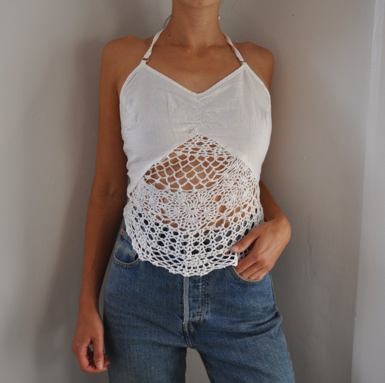 Vintage White Hand Cotton Crochet Halterneck Crop Top Size 8-10, 90s butterfly crochet top size S image 3