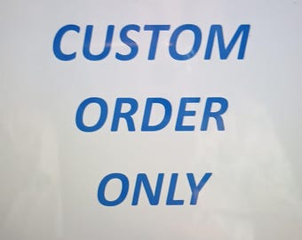 Corbata tipo bolo de cuarzo rosa personalizada de Apolena Kanakova