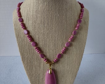 Pink Magnesite Necklace Set