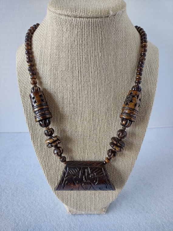 Vintage Elephant Wood Carved Pendant Necklace