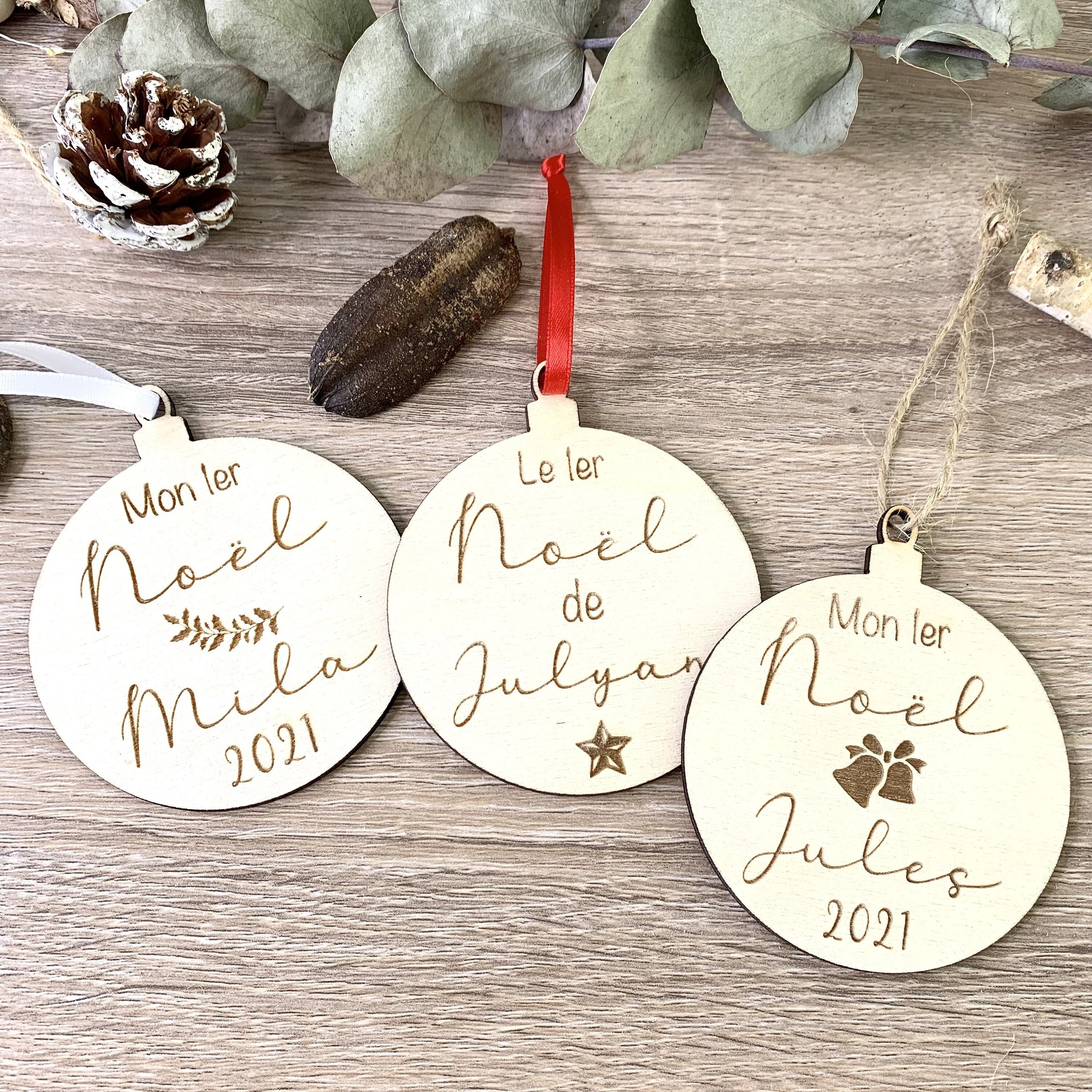 Boule de Noël Personnalisée en Bois